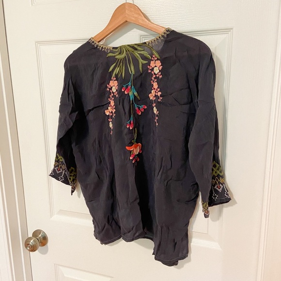 NWT Johnny Was Gia Blouse Top Grey Extra Small XS - Picture 10 of 11